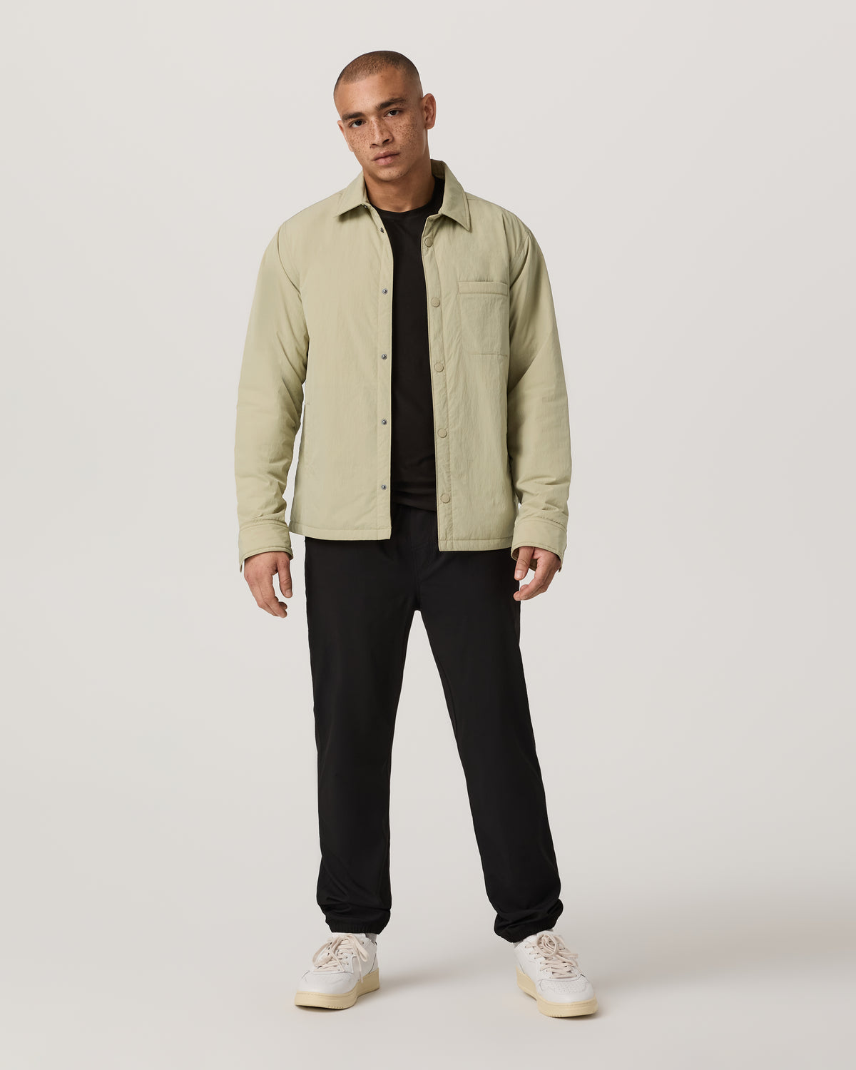 Nomad Insulated Shirt Jacket Men's Celery Seed Jacket | Vuori shop