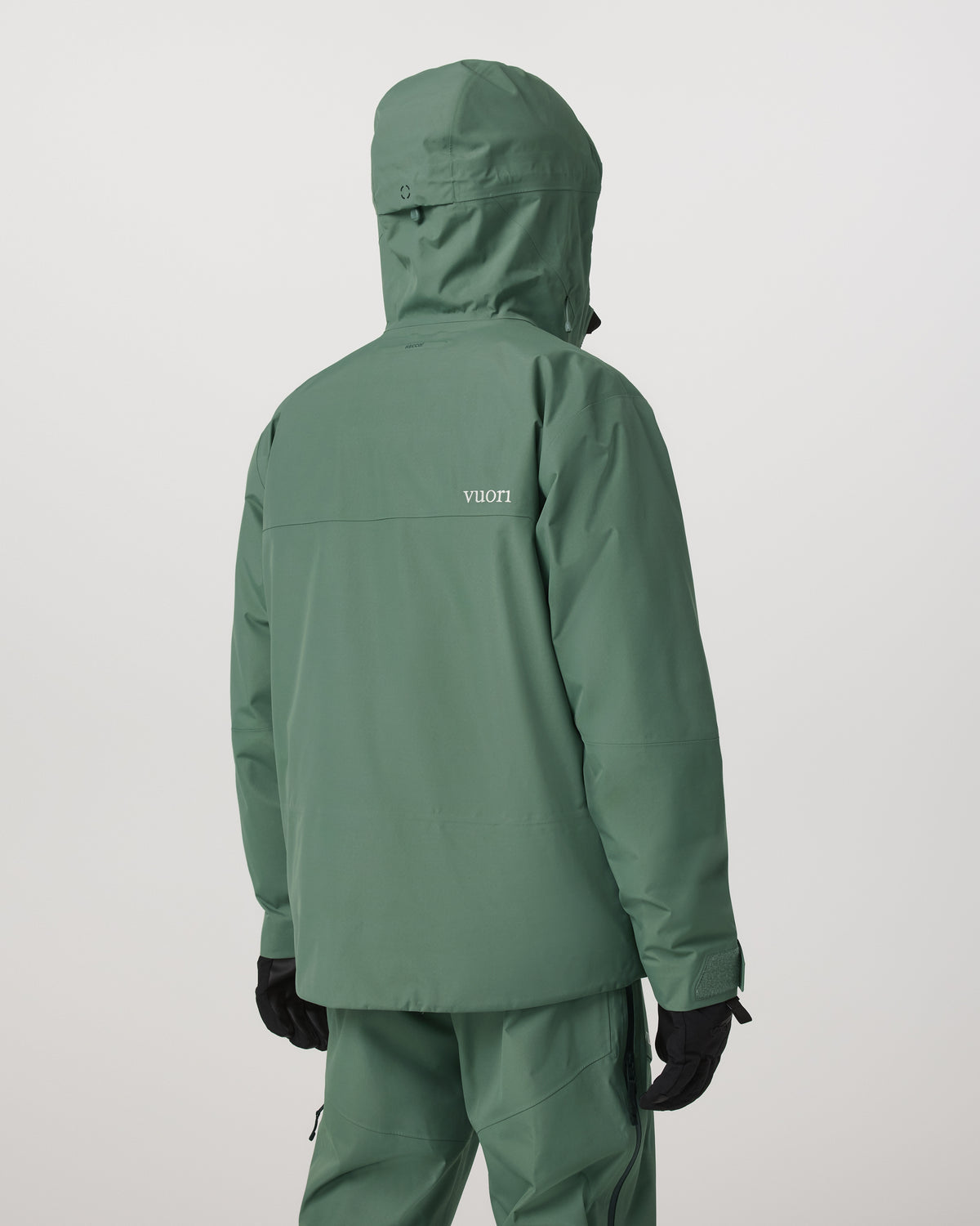 Taika Snow Shell Men's Sea Pine Ski/Board Jacket | Vuori online