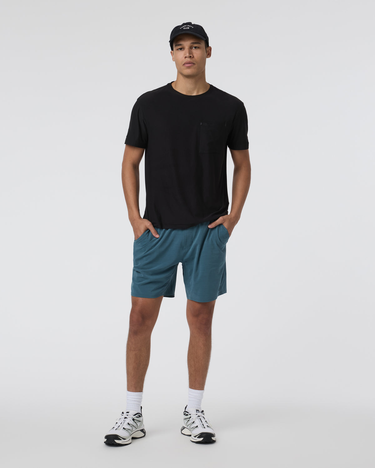 Short Sleeve Strato Pocket Tee - Relaxed Fit Black | Vuori shop