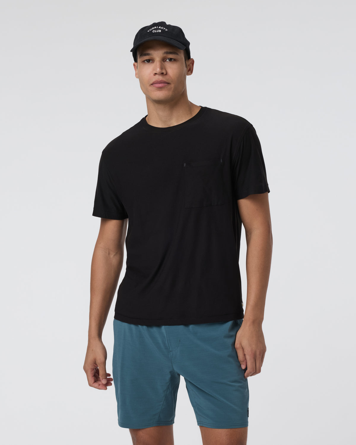 Short Sleeve Strato Pocket Tee - Relaxed Fit Black | Vuori shop