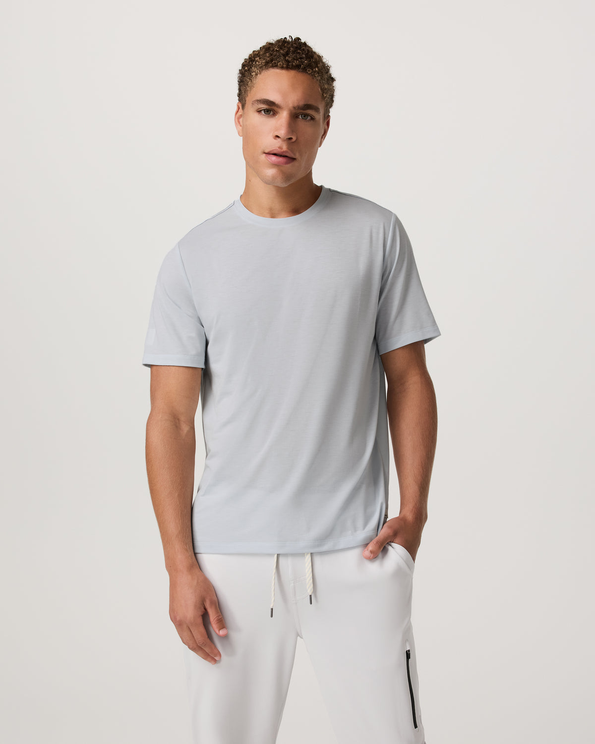 Current Tech Tee Men's Performance Shirt in Light Mist | Vuori for sale