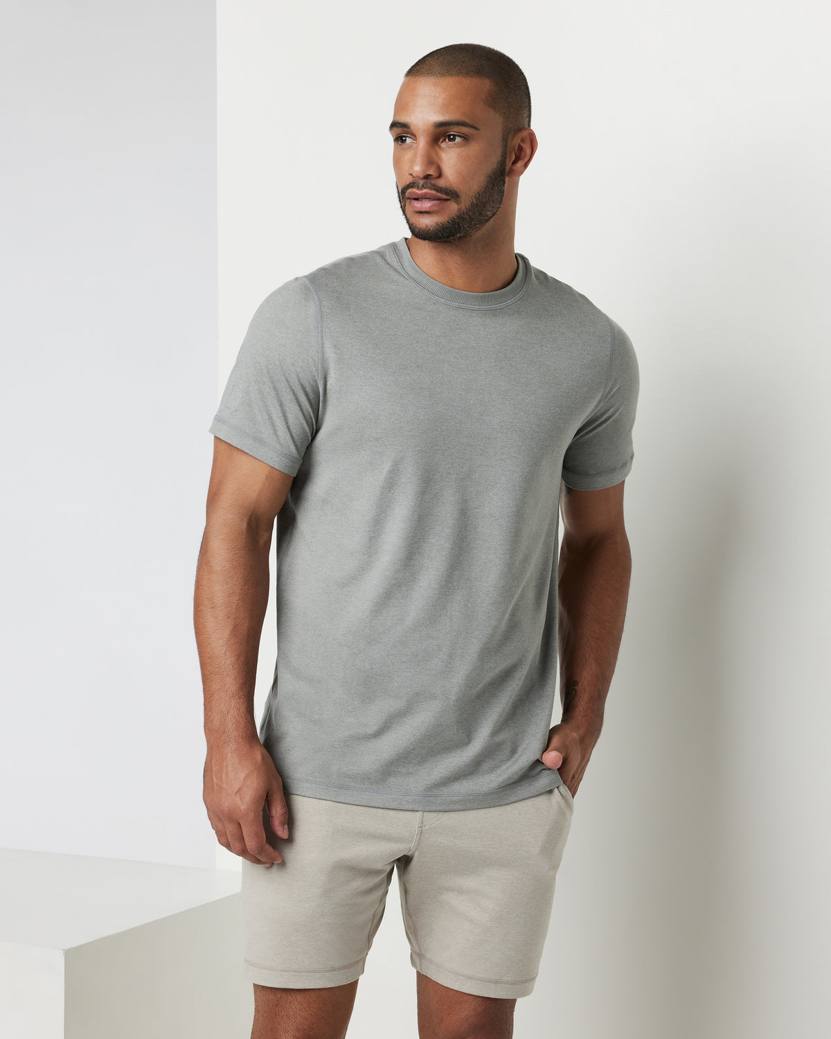Short Sleeve Ponto Performance Tee Driftwood Heather | Vuori shop