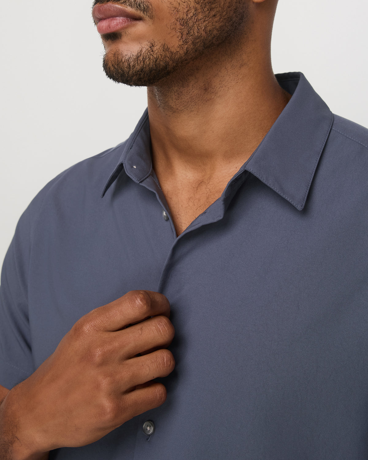 Short Sleeve Manhattan Button Down Men's Azure Shirt | Vuori for sale