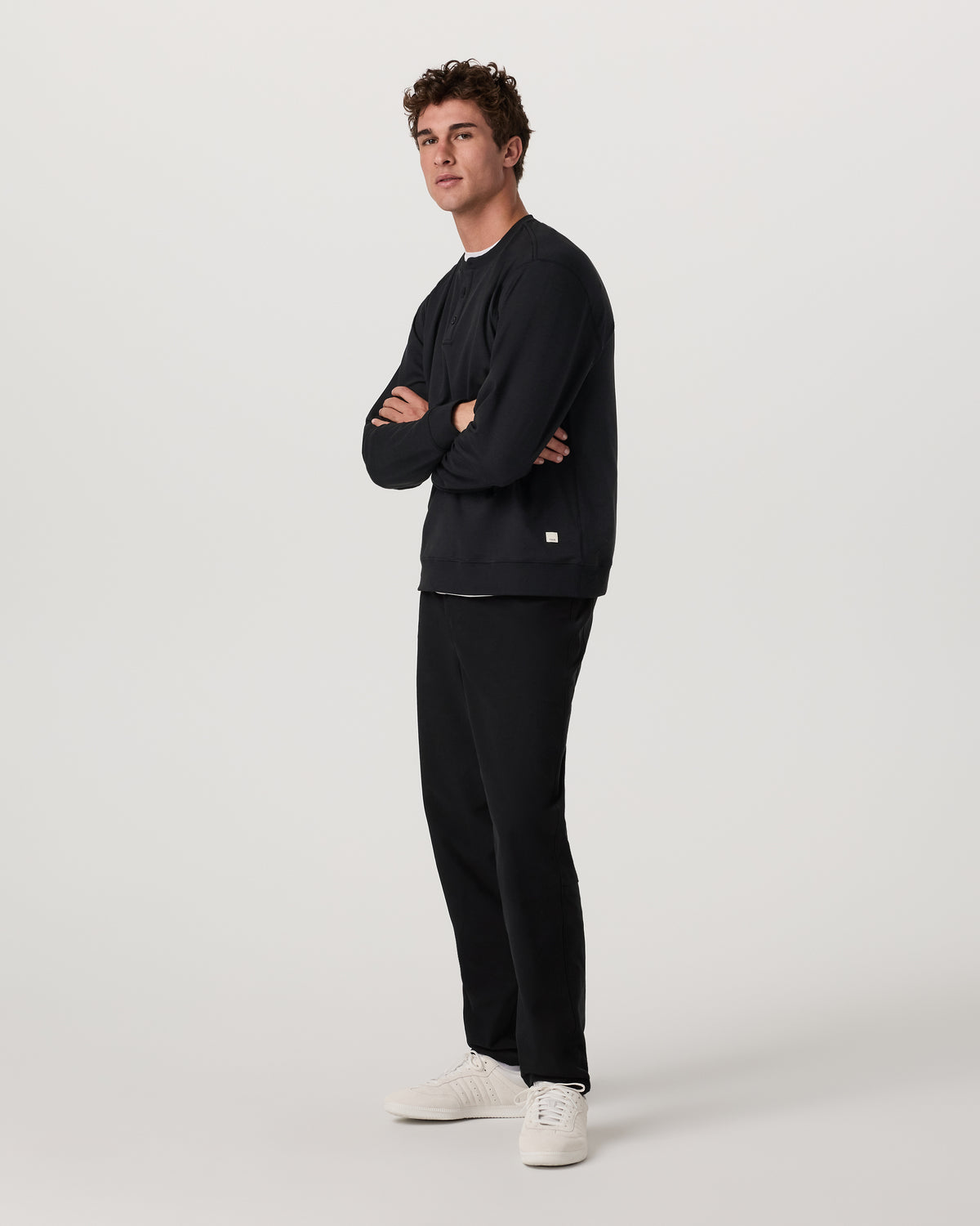Long Sleeve Coronado Henley - Relaxed Black Heather | Vuori for sale