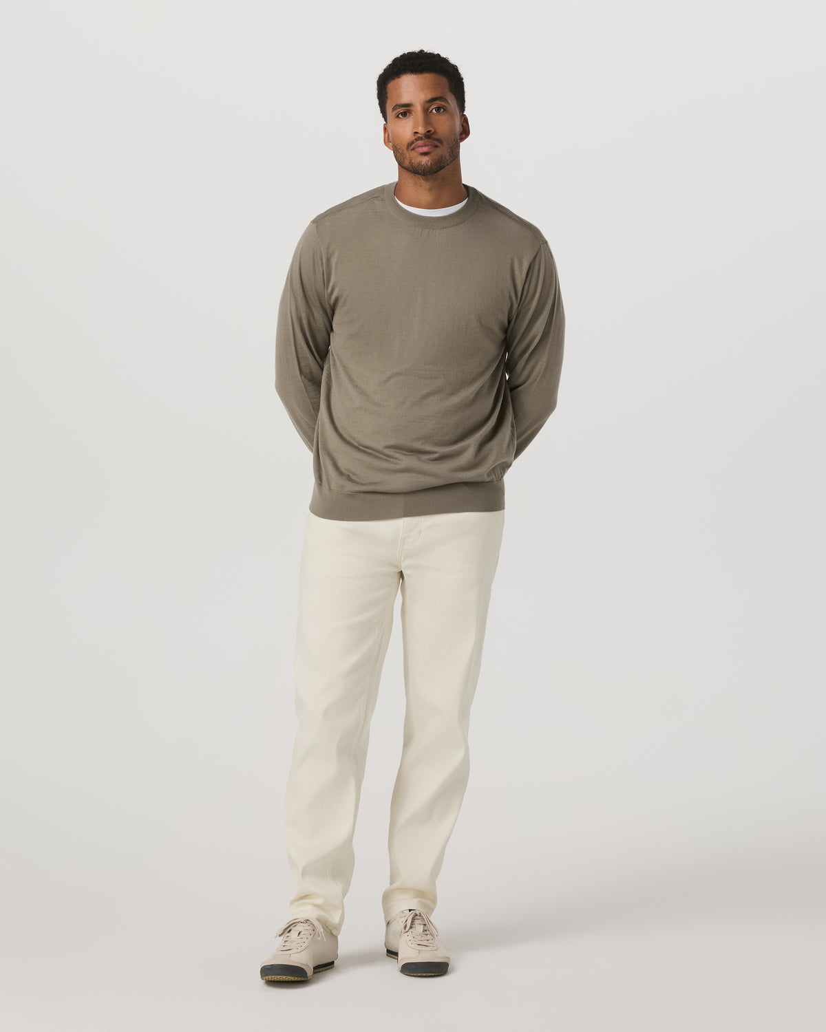Merino Fine Gauge Wool Sweater Men's Taupe Sweater | Vuori shop
