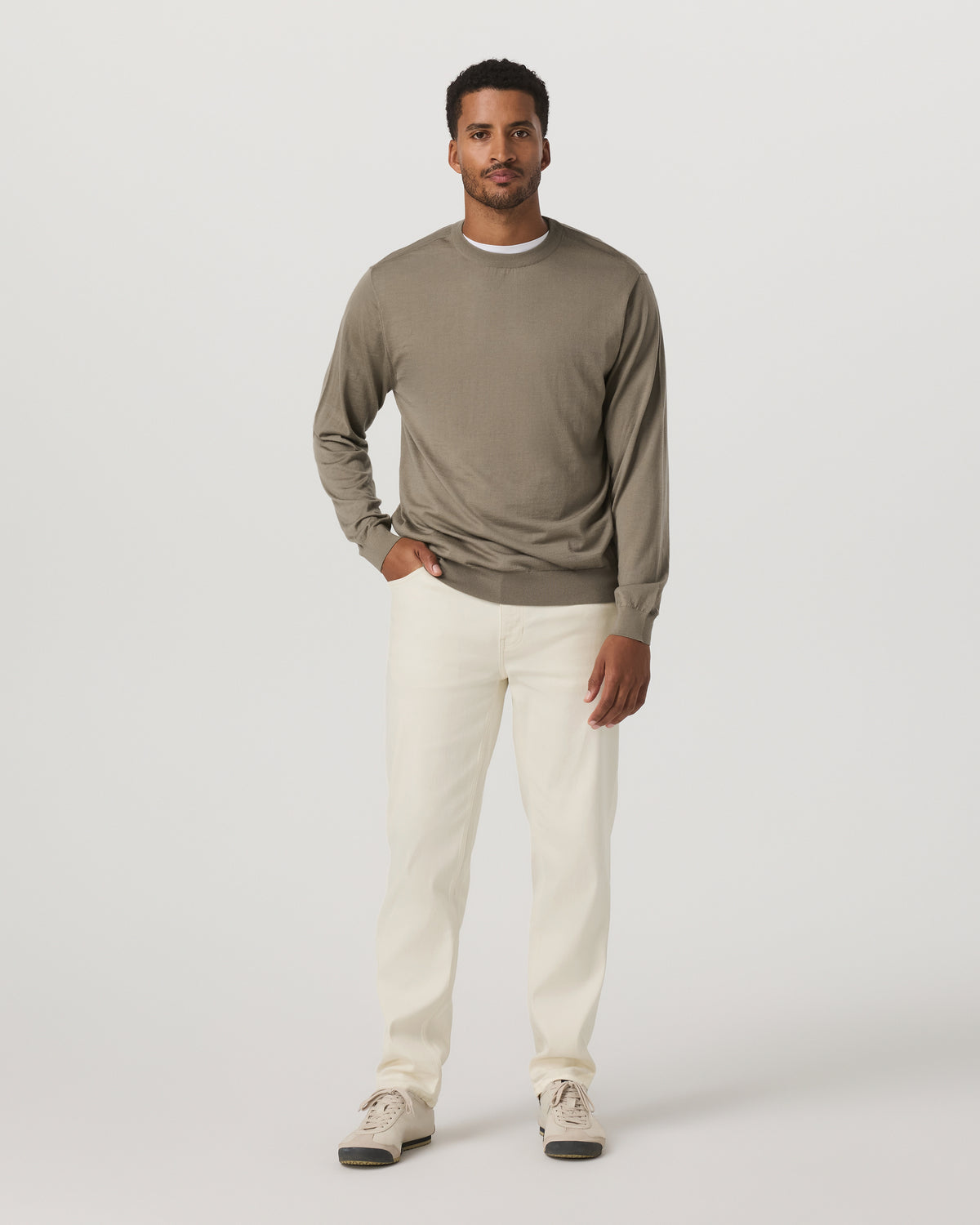 Merino Fine Gauge Wool Sweater Men's Taupe Sweater | Vuori shop