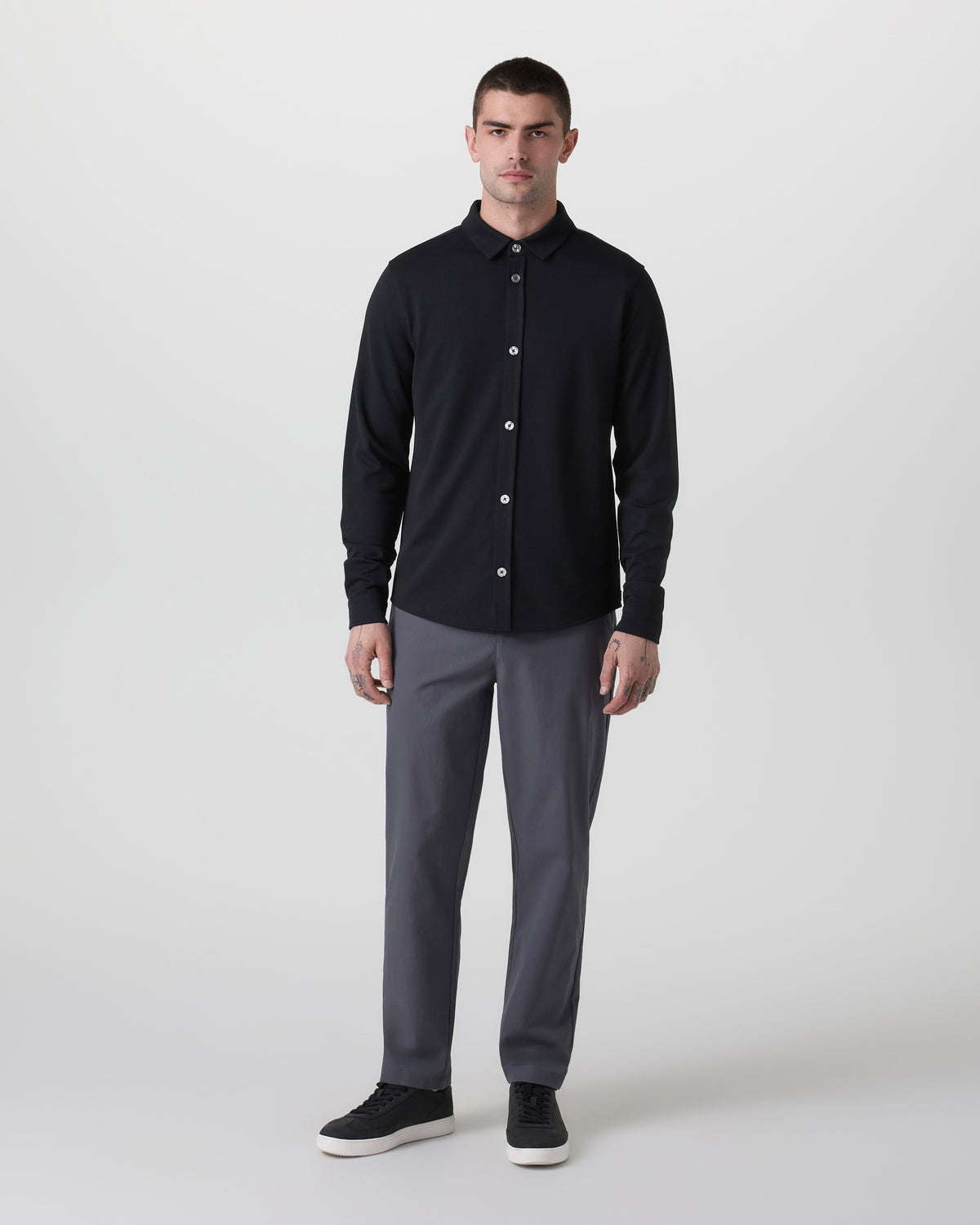 Long Sleeve North Beach Button Down Black | Vuori outlet