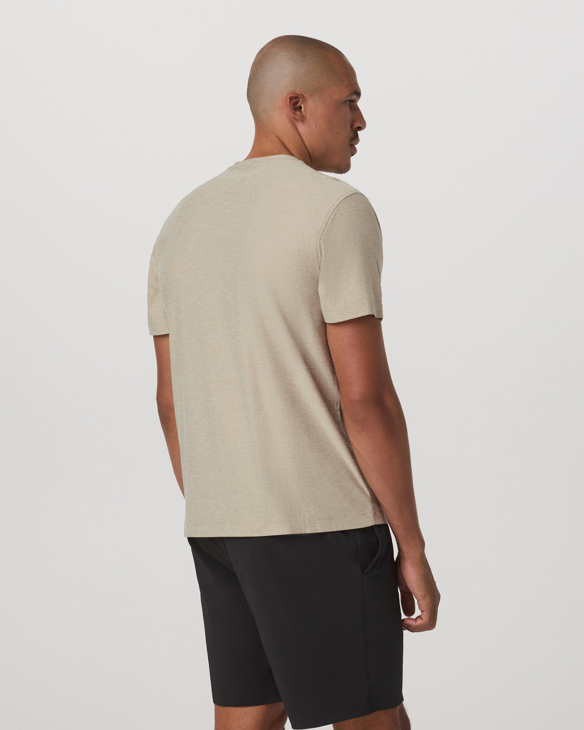 Short Sleeve Strato Pocket Tee-Relaxed Fit Truffle Heather | Vuori for sale