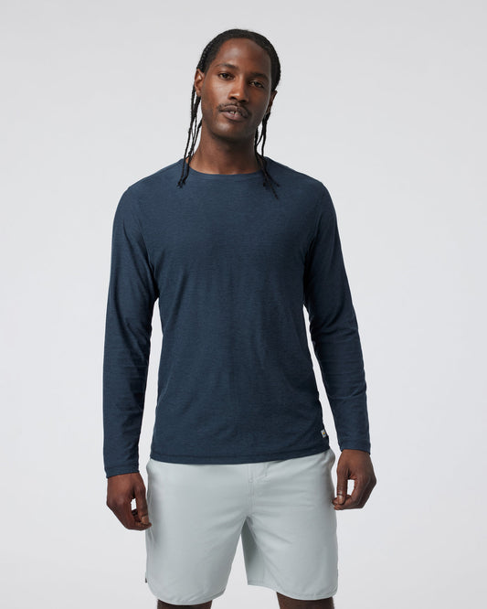 Long-Sleeve Strato Tech Tee Navy Long Sleeve Top | Vuori discount