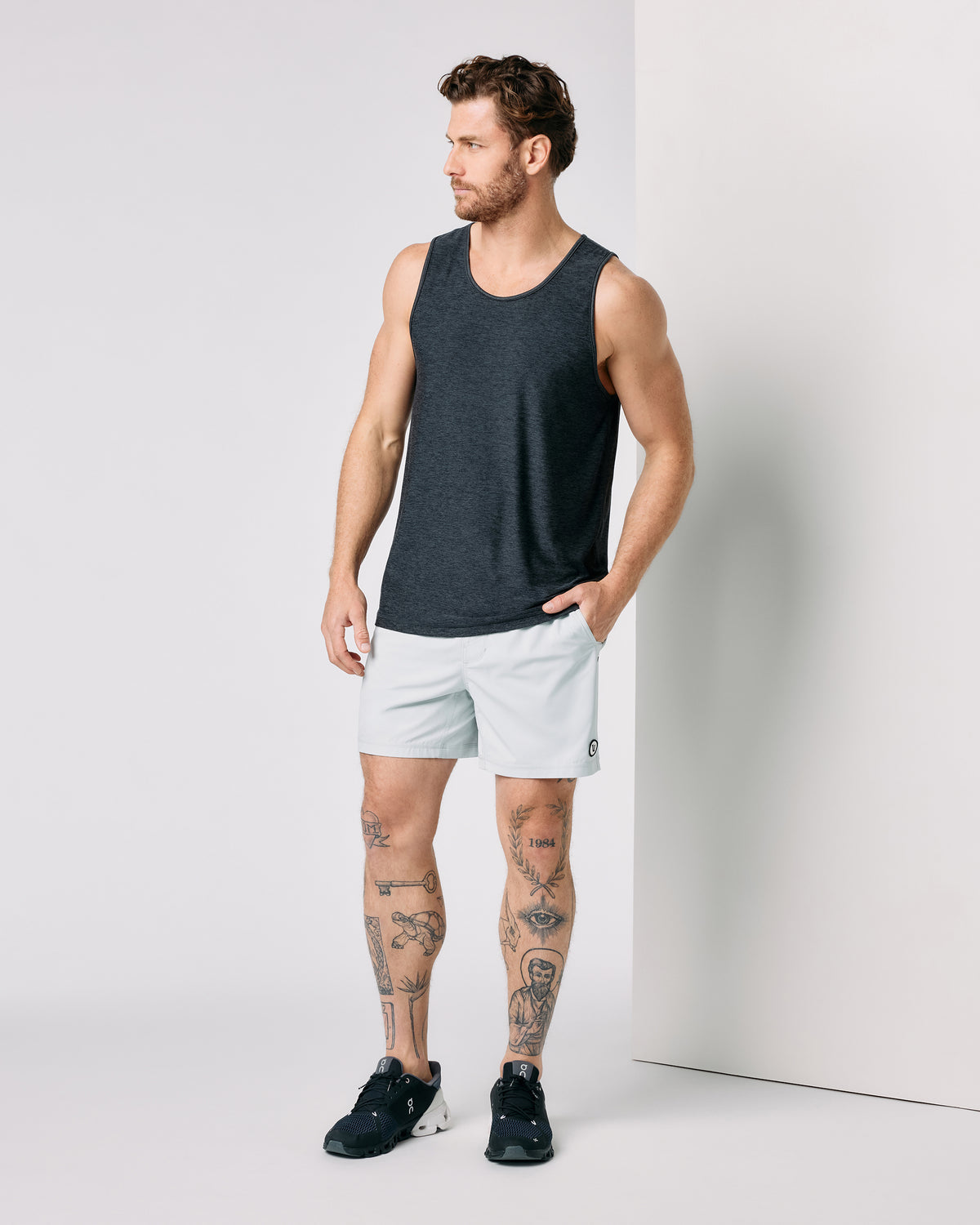 Strato Tech Tank Charcoal Heather | Vuori shop