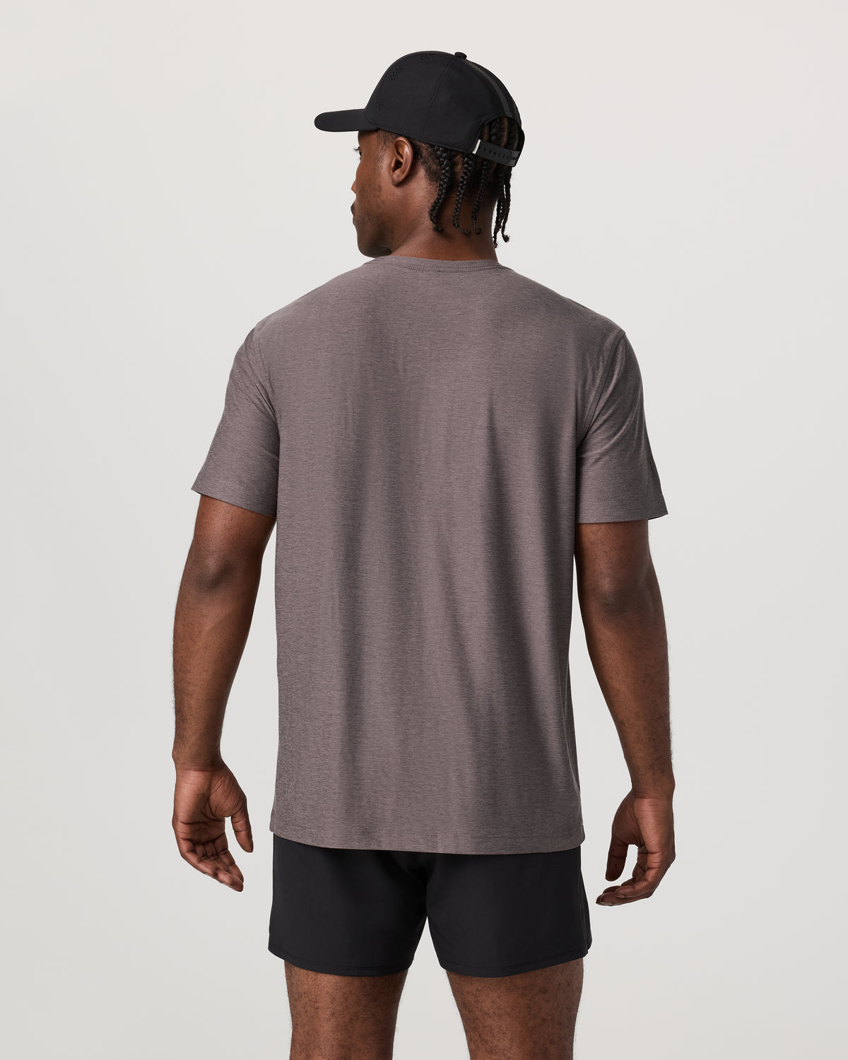 Men's Short Sleeve Strato Tee - Relaxed Fit Huckleberry | Vuori shop