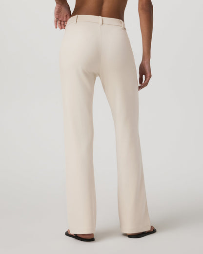 Maven Slim Bootcut Pant Women's Bone Bootcut Pants | Vuori shop